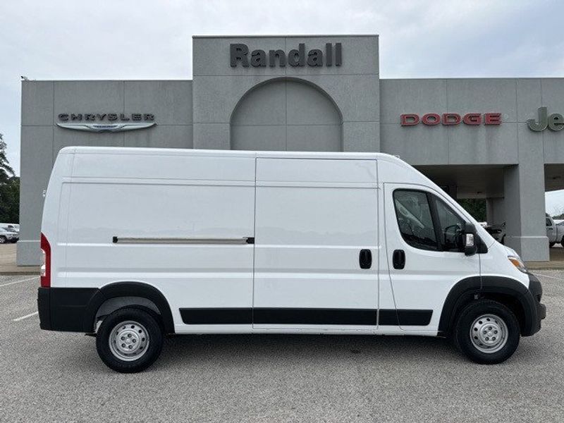 2023 RAM ProMaster 2500 High RoofImage 8