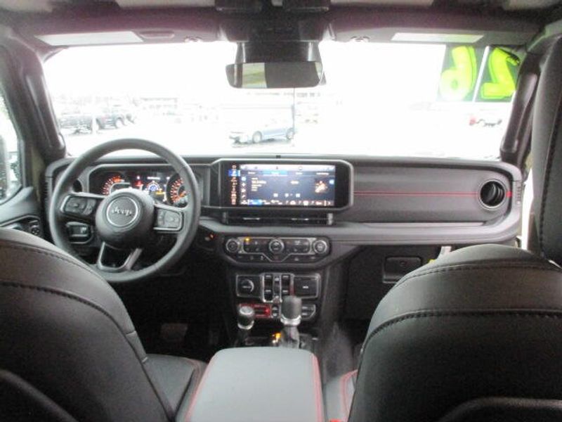 New 2026 Jeep Wrangler 4-door RubiconImage 27