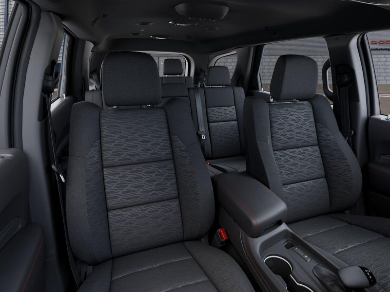 New 2027 Dodge Durango Gt Hemi V8 AwdImage 9