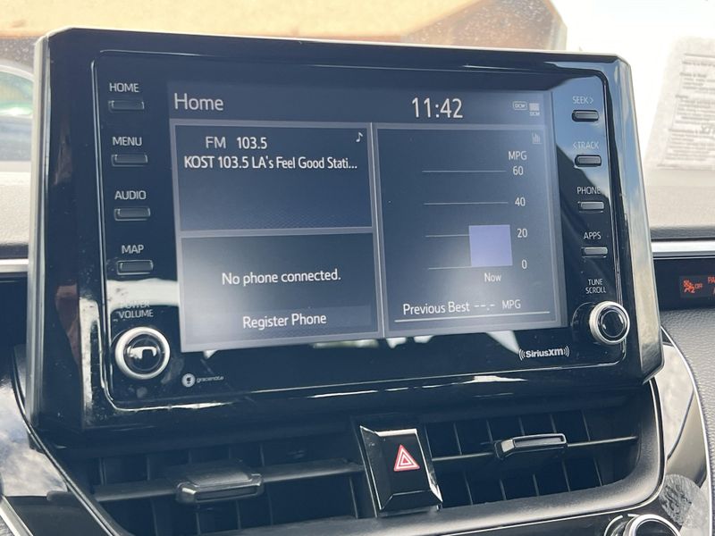 Used 2022 Toyota Corolla LEImage 10