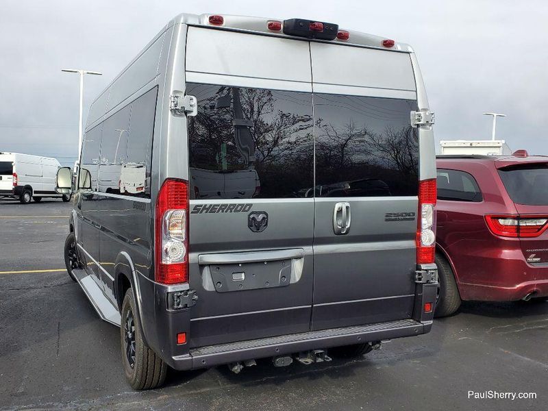 2024 RAM Promaster 2500 Slt+ Window Van High Roof 159