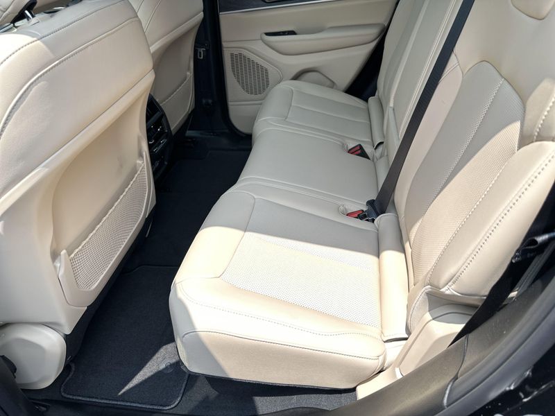 2025 Jeep Grand Cherokee Limited 4x4Image 16