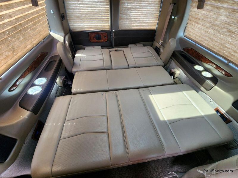 Used 2021 Chevrolet Express Passenger LSImage 4