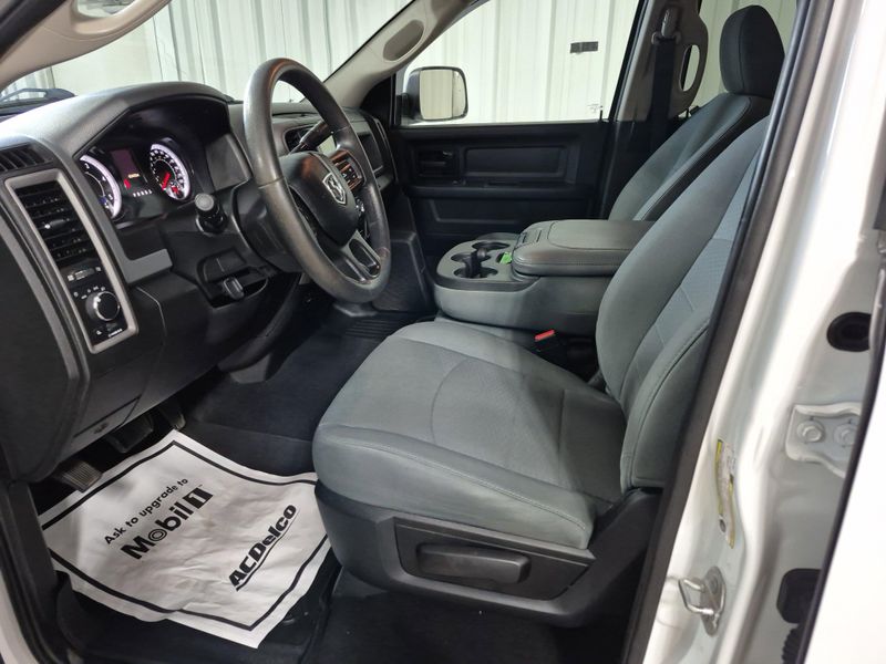 2018 RAM 2500 TradesmanImage 25