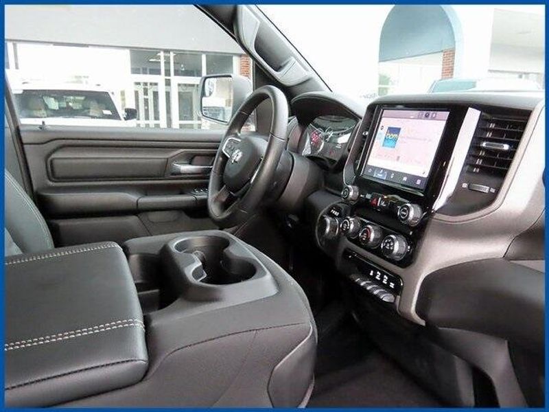 2025 RAM 1500 TradesmanImage 9