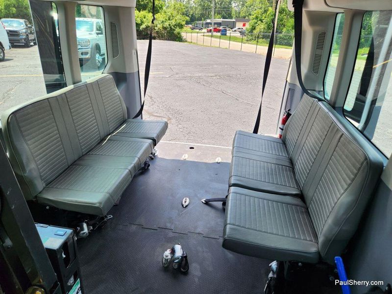 Used 2019 Ford Transit-350 XLImage 51