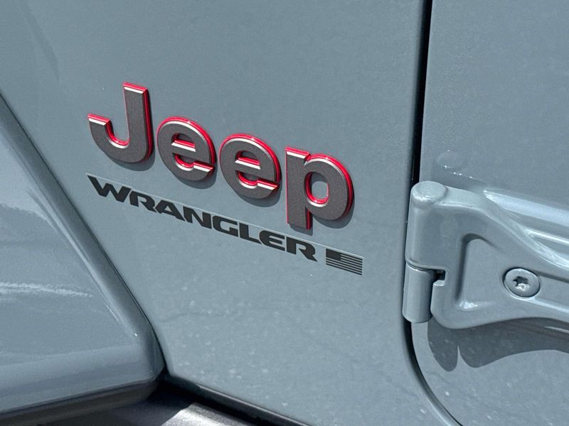 New 2026 Jeep Wrangler 4-door Rubicon X