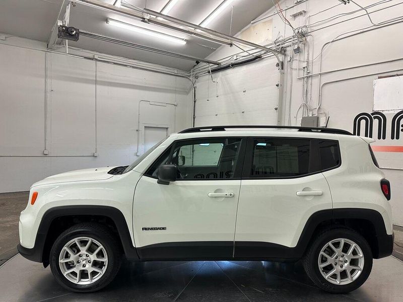 2022 Jeep Renegade LatitudeImage 12