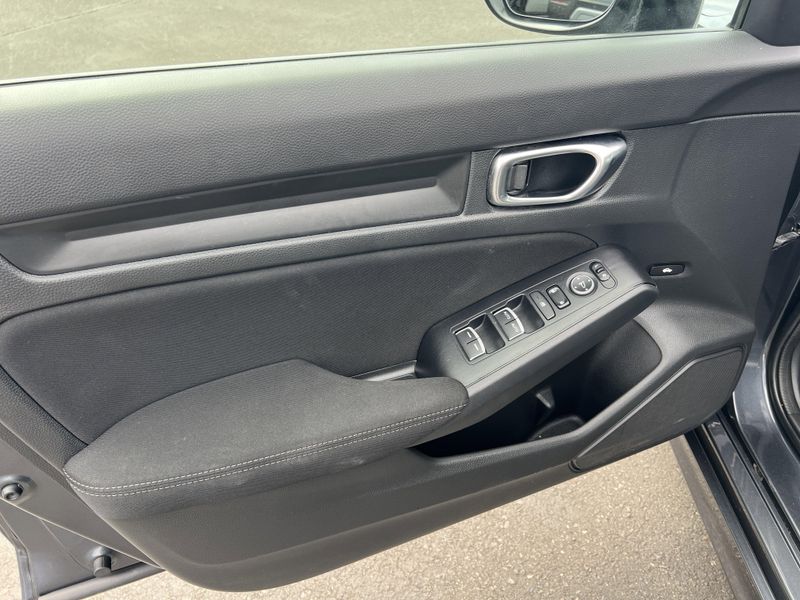 Used 2022 Honda Civic Sedan SportImage 4