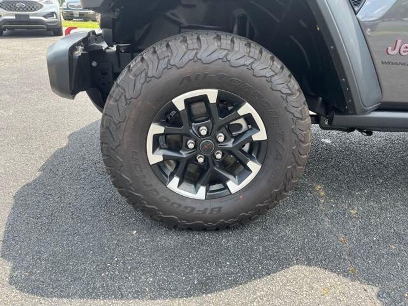 2025 Jeep Wrangler 4-door Rubicon