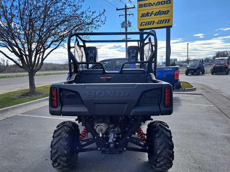 2025 Honda PIONEER 700 DELUXE 