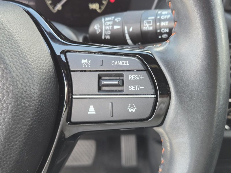 Used 2024 Honda HR-V Sport 2WD CVT