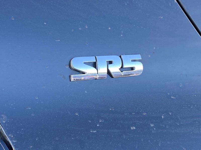 2019 Toyota 4Runner SR5 PremiumImage 4
