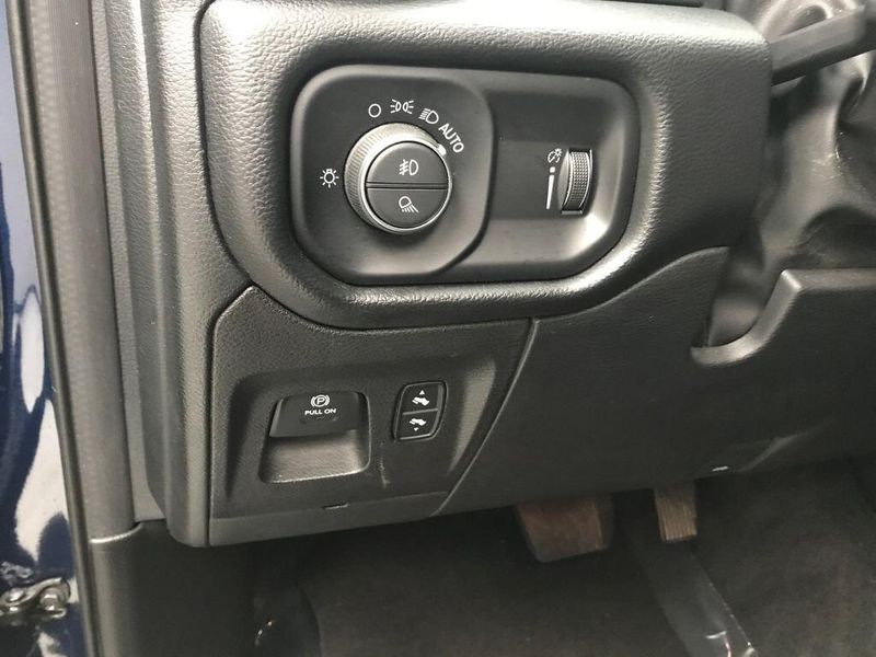 Used 2022 RAM 1500 Big HornImage 4