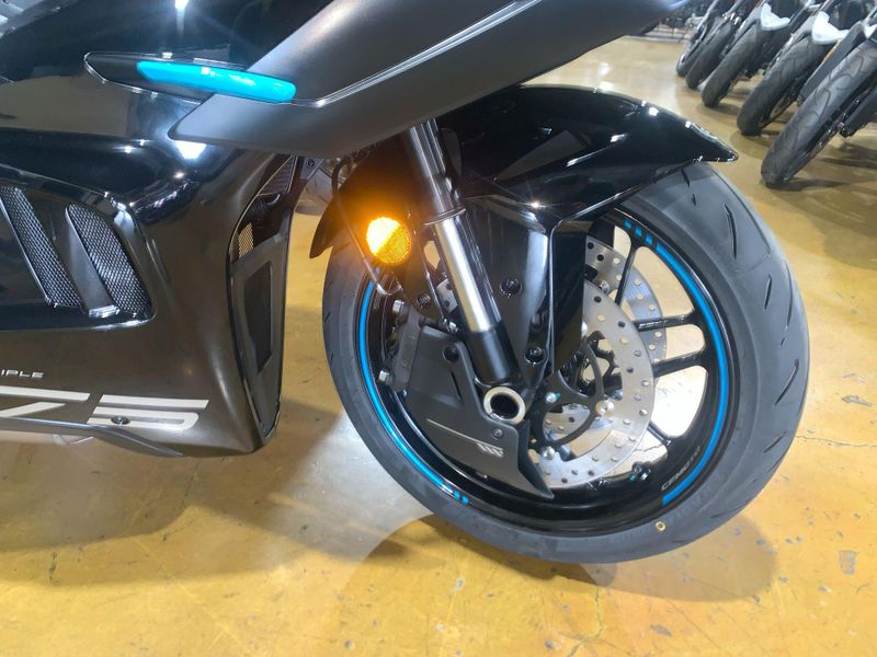 New 2025 CFMOTO 675SS Image 16