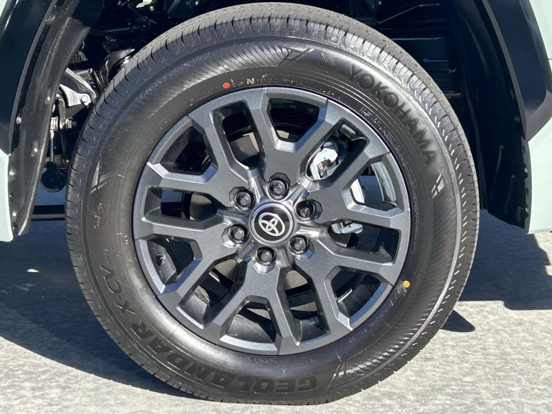 New 2026 Toyota Tundra Platinum HybridImage 8