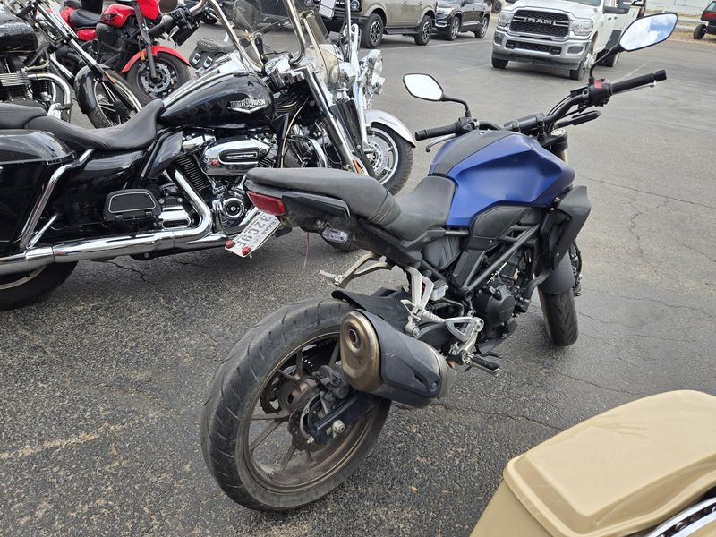 USED 2021 HONDA CB300R ABS Image 5