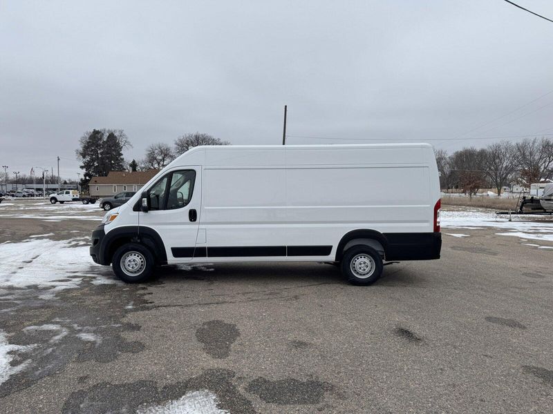 2025 RAM ProMaster Cargo Van TradesmanImage 5