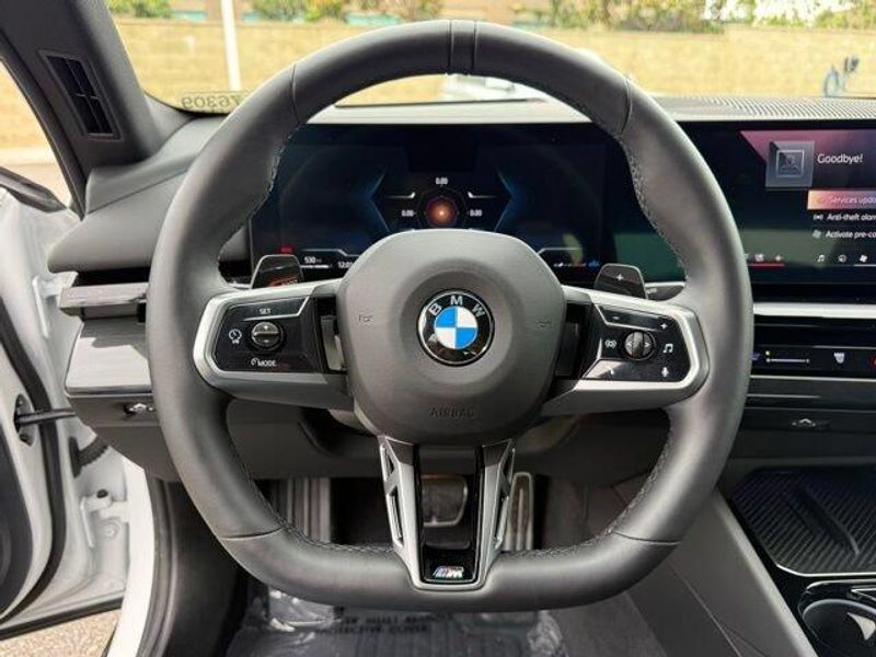 Used 2026 BMW 5 Series 530i xDriveImage 24