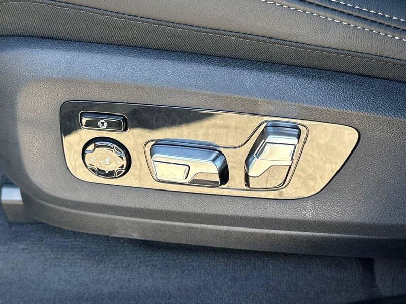 Used 2026 BMW X5 xDrive50eImage 21