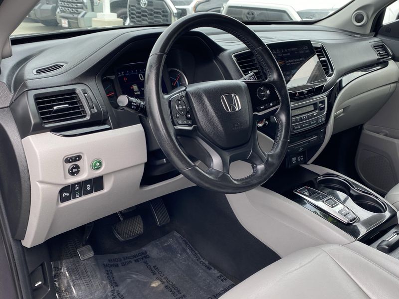 Used 2019 Honda Pilot TouringImage 16