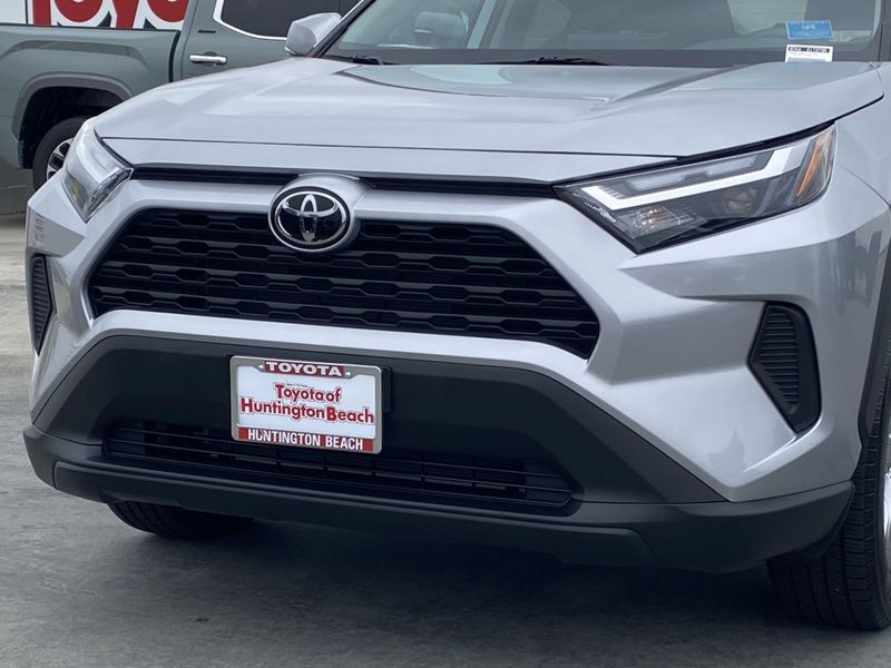 2024 Toyota RAV4 Image 9