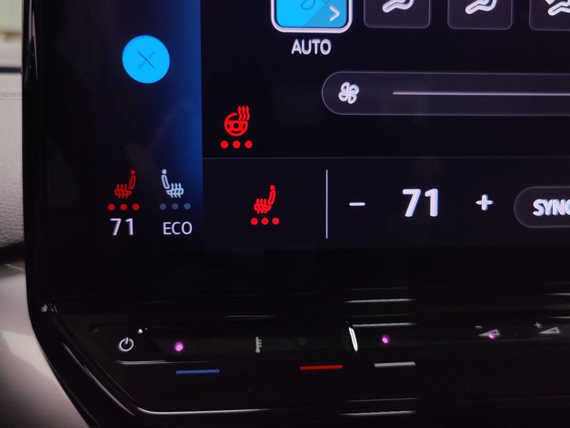 2023 Volkswagen ID.4 Pro S AWD 82kW w/Glass RoofImage 25