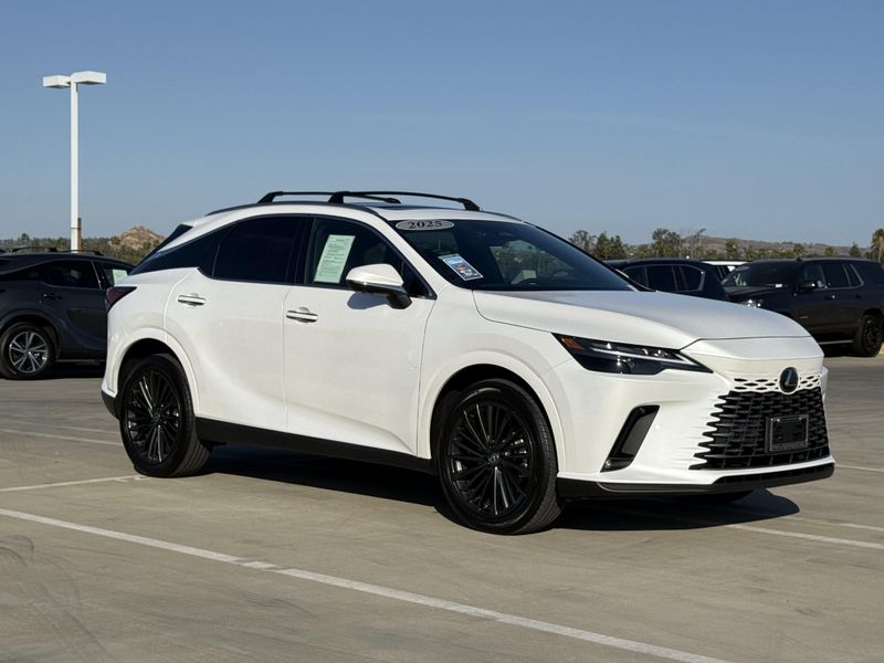 Used 2025 Lexus RX 350h PremiumImage 2