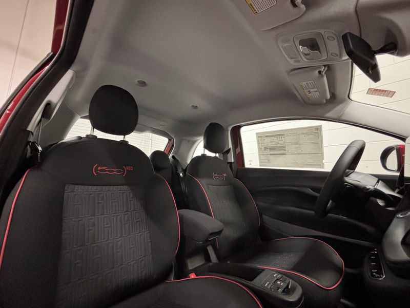 New 2024 Fiat 500e Inspi(red)Image 12