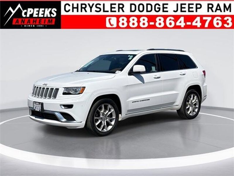 Used 2016 Jeep Grand Cherokee SummitImage 1