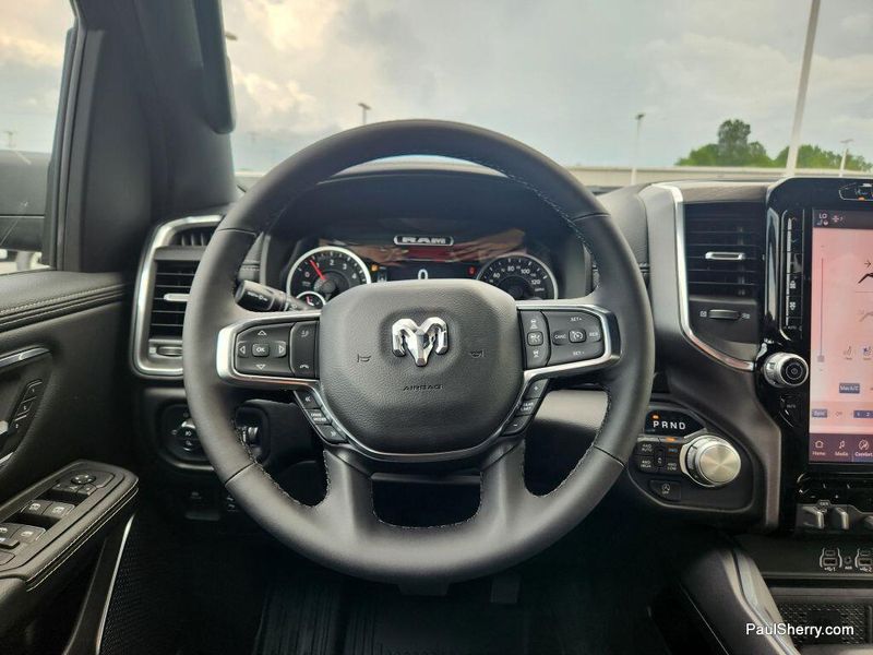 New 2025 RAM 1500 Laramie Crew Cab 4x4 5