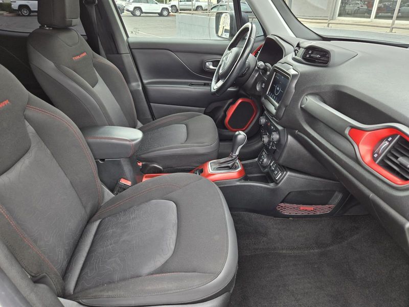 Used 2019 Jeep Renegade Trailhawk 4x4