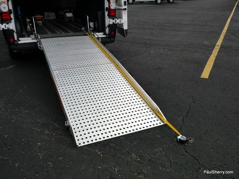 2023 RAM ProMaster 2500 High RoofImage 18