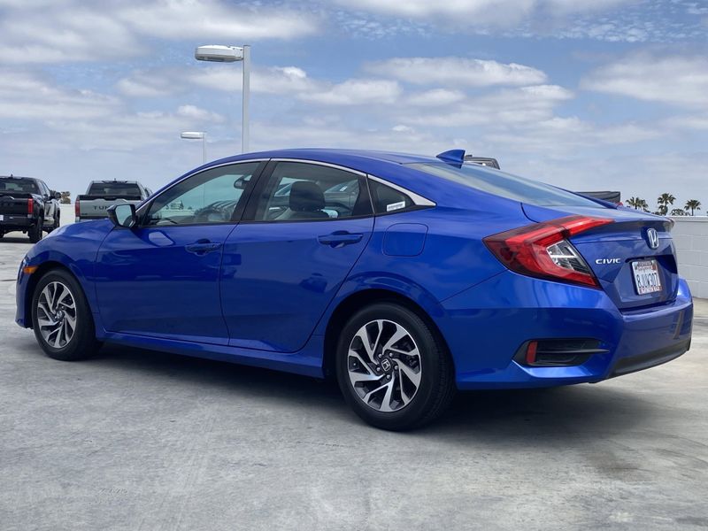 2017 Honda Civic Sedan EXImage 6