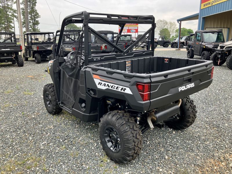 2024 Polaris Ranger 1000 PremiumImage 3