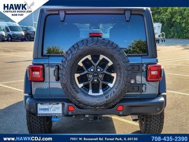 2024 Jeep Wrangler Rubicon 4xe photo 5