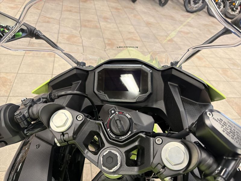 New 2026 Kawasaki NINJA 500 SE ABS Image 23