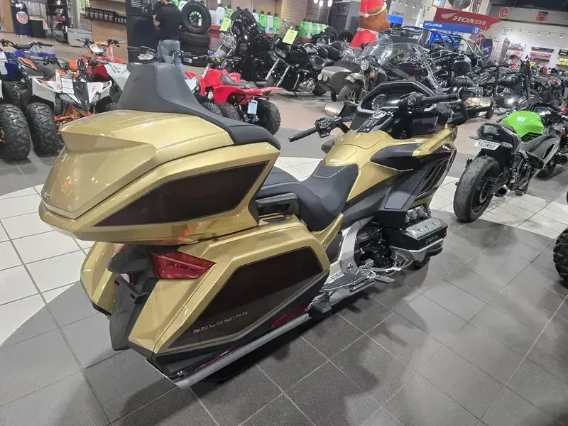 NEW 2025 HONDA GOLD WING 50TH ANNIVERSARY Image 7
