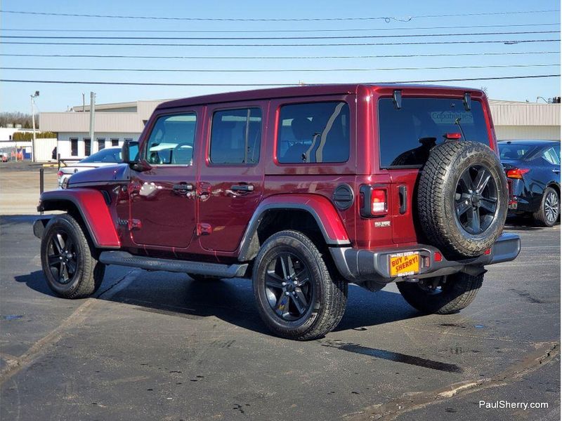 Used 2022 Jeep Wrangler Unlimited Sahara Altitude