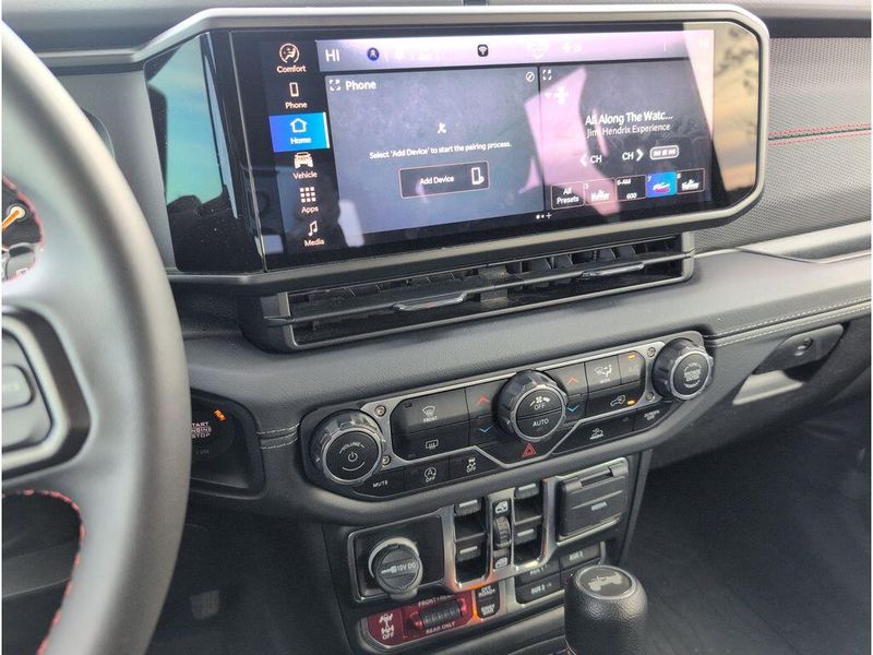 Used 2024 Jeep Wrangler RubiconImage 15