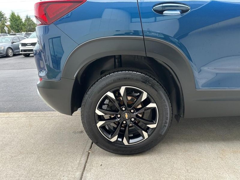 2021 Chevrolet Trailblazer LTImage 13