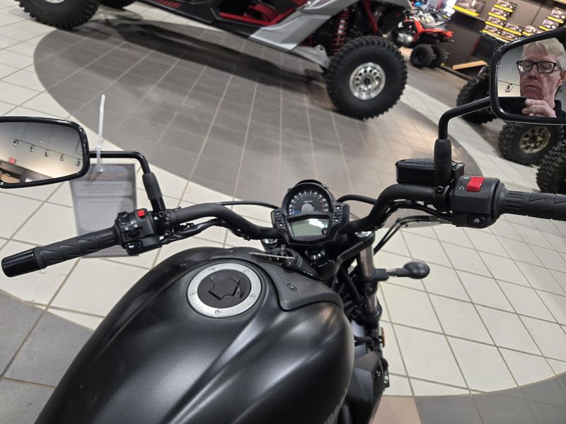 2025 Kawasaki VULCAN S METALLIC FLAT SPARK BLACK Image 10