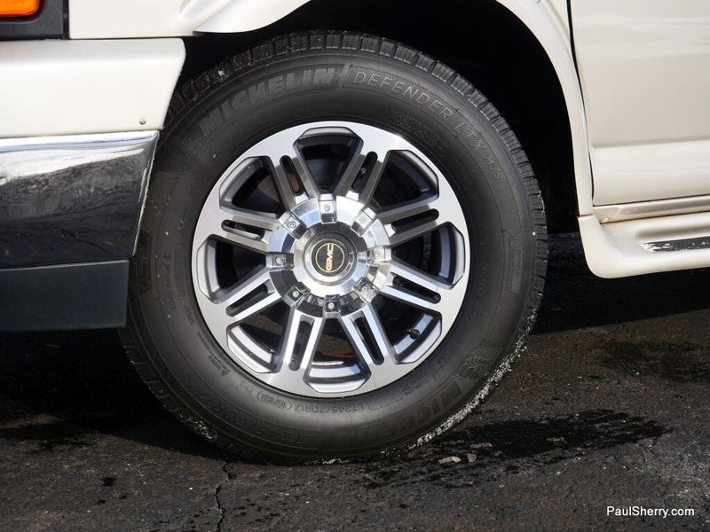 Used 2020 GMC Savana Cargo 