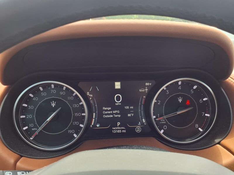 2022 Maserati Levante ModenaImage 26