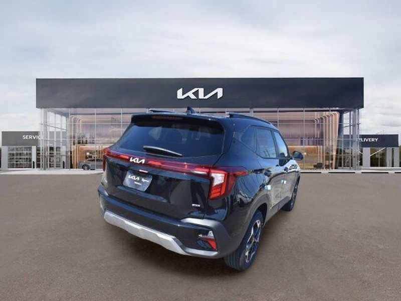 New 2026 Kia Seltos SImage 4
