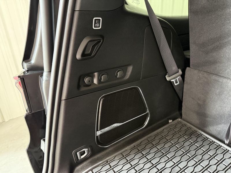 2024 Jeep Wagoneer Image 6