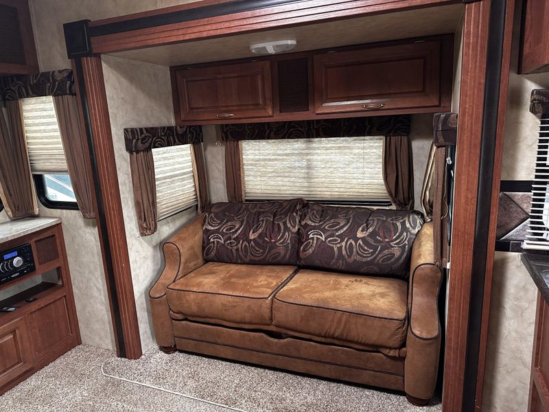 Used 2014 FOREST RIVER WILD CAT Image 8
