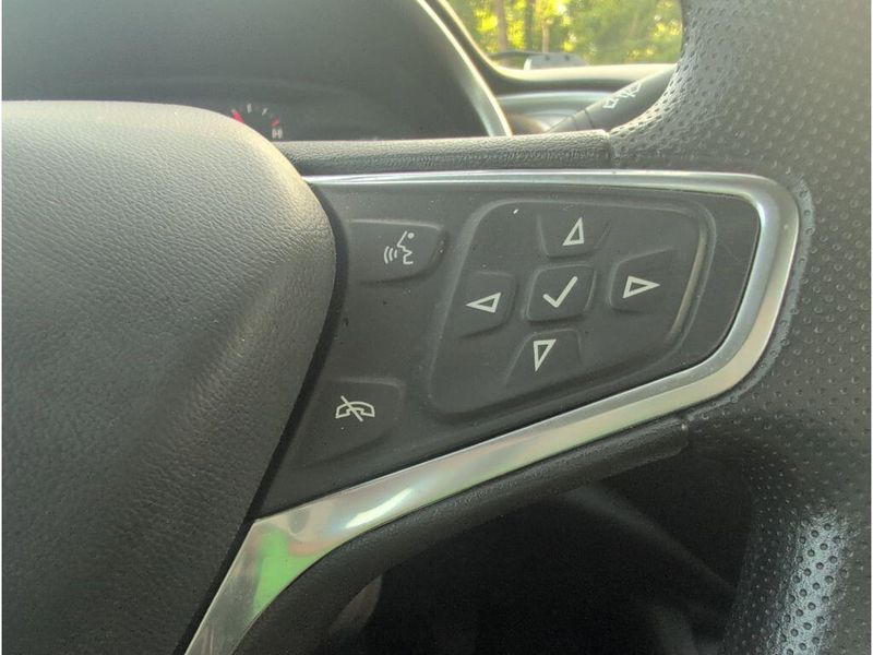2023 Chevrolet Malibu LTImage 22