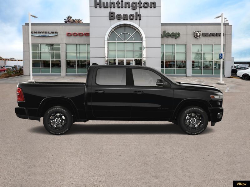 2025 RAM 1500 Big Horn Crew Cab 4x4Image 6