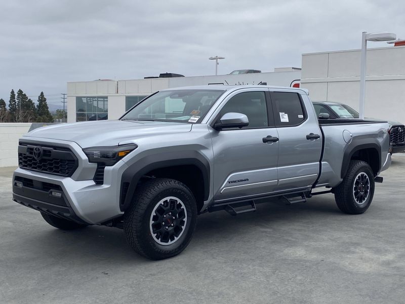 2025 Toyota Tacoma TRD Off RoadImage 6